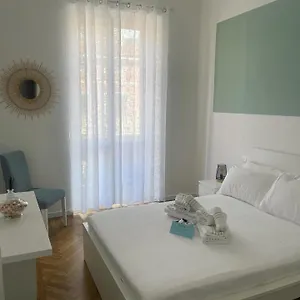 Ridi Che Ti Passa, Stanza In Con Bagno Privato Affittacamere