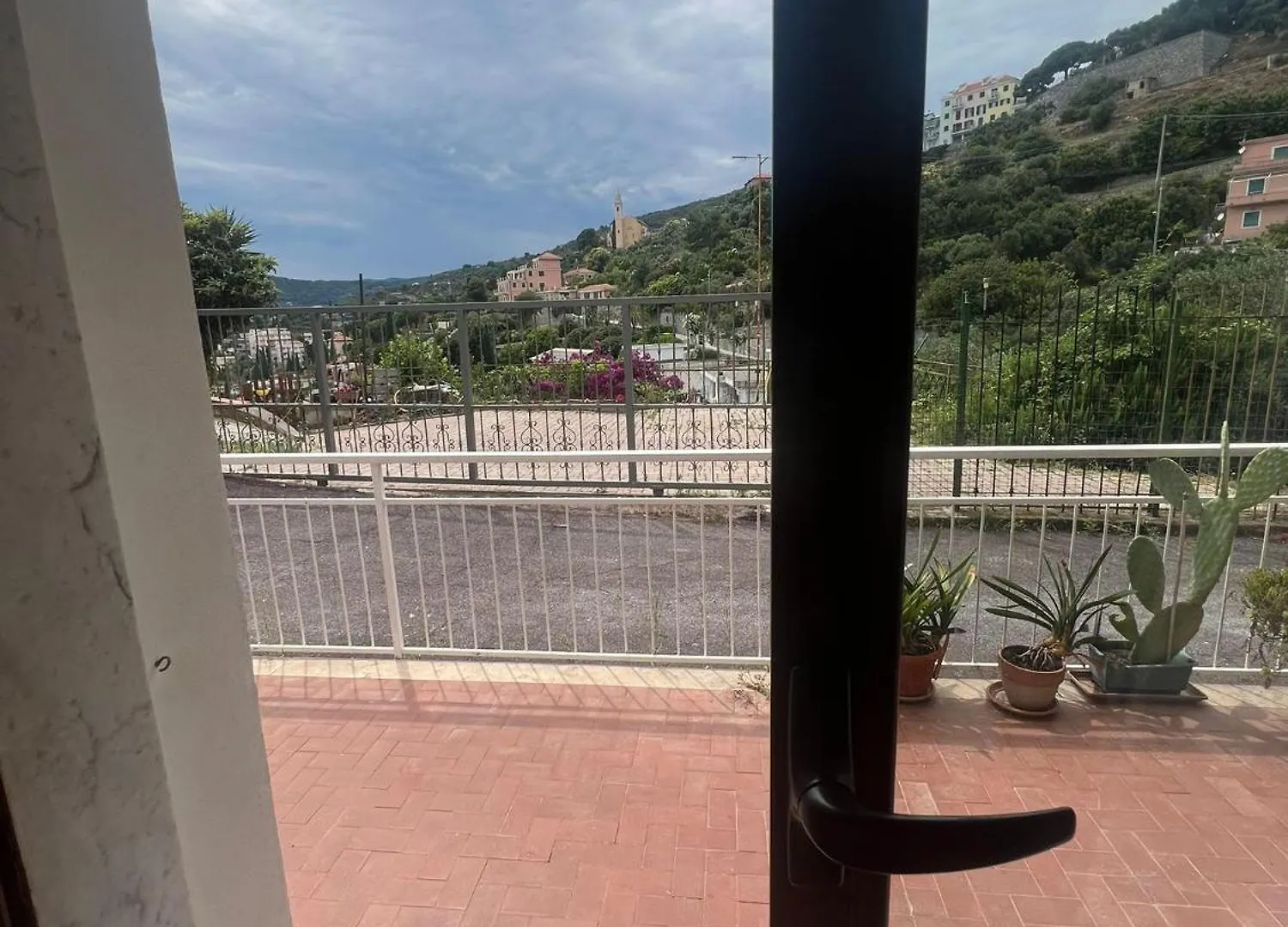 Alassio Affitto Breve Di Camere Private In Casa Vacanze Liguria Holidays Rent 招待所