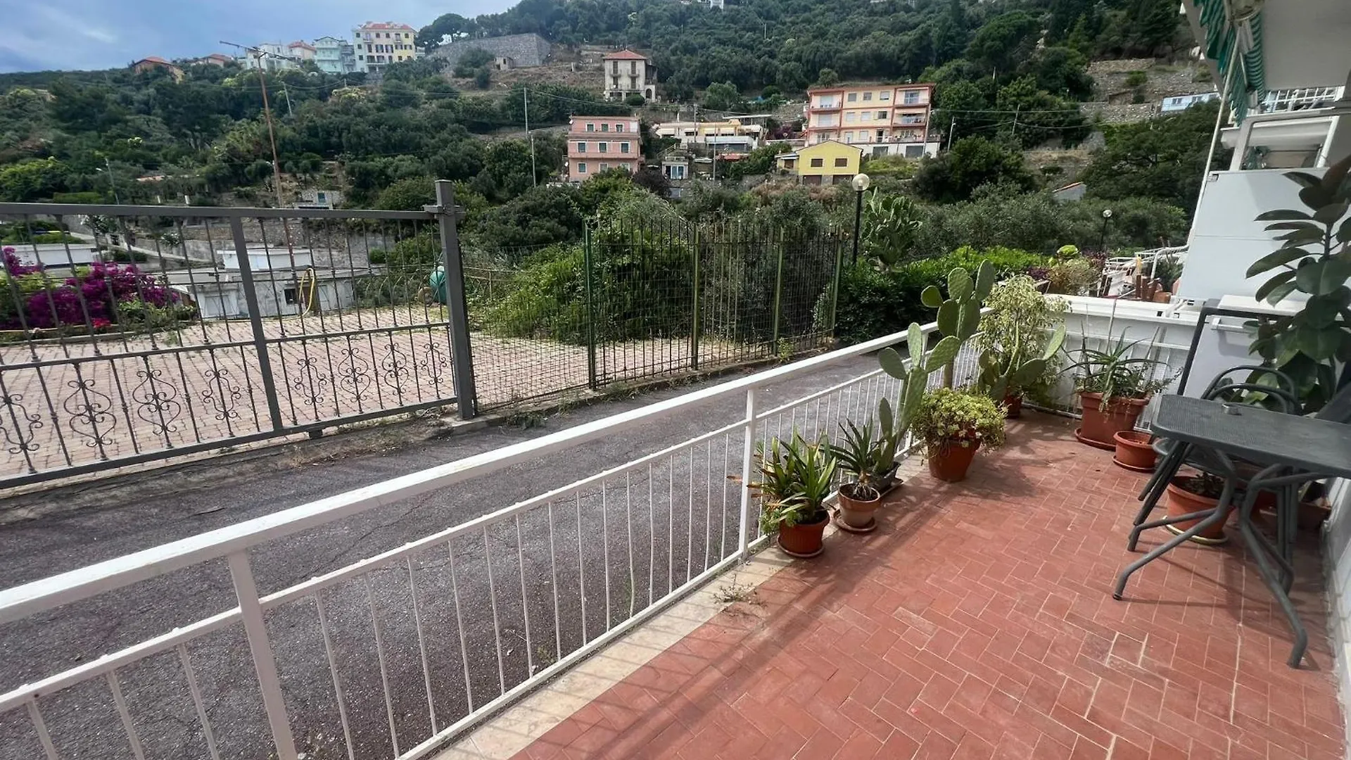 Alassio Affitto Breve Di Camere Private In Casa Vacanze Liguria Holidays Rent 0*,  意大利