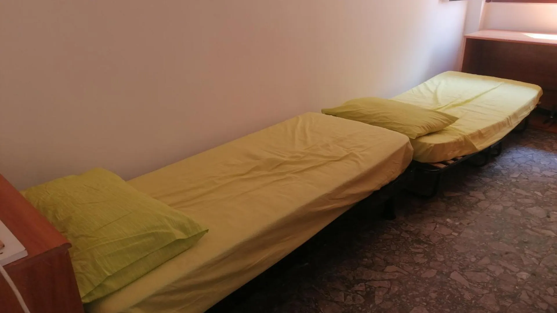 Alassio Affitto Breve Di Camere Private In Casa Vacanze Liguria Holidays Rent 0*,