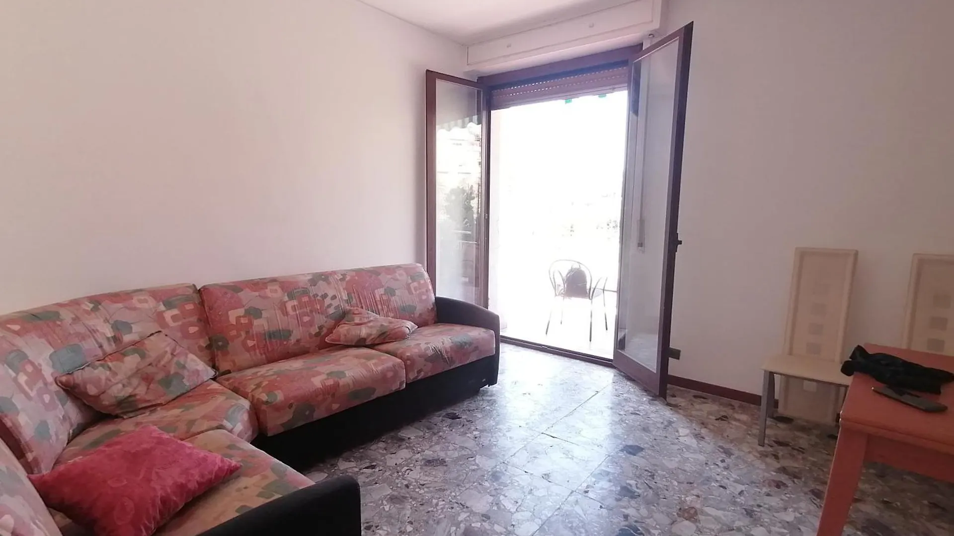 Alassio Affitto Breve Di Camere Private In Casa Vacanze Liguria Holidays Rent