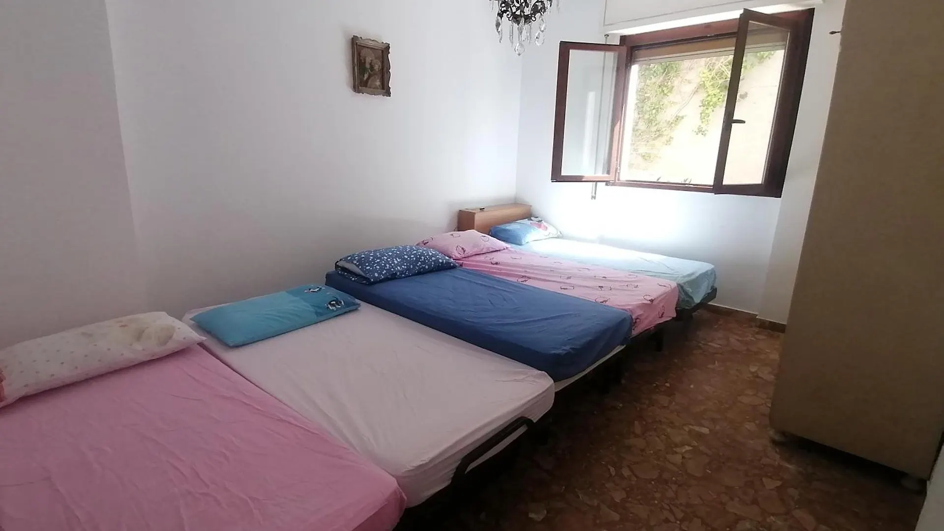 Alassio Affitto Breve Di Camere Private In Casa Vacanze Liguria Holidays Rent 招待所