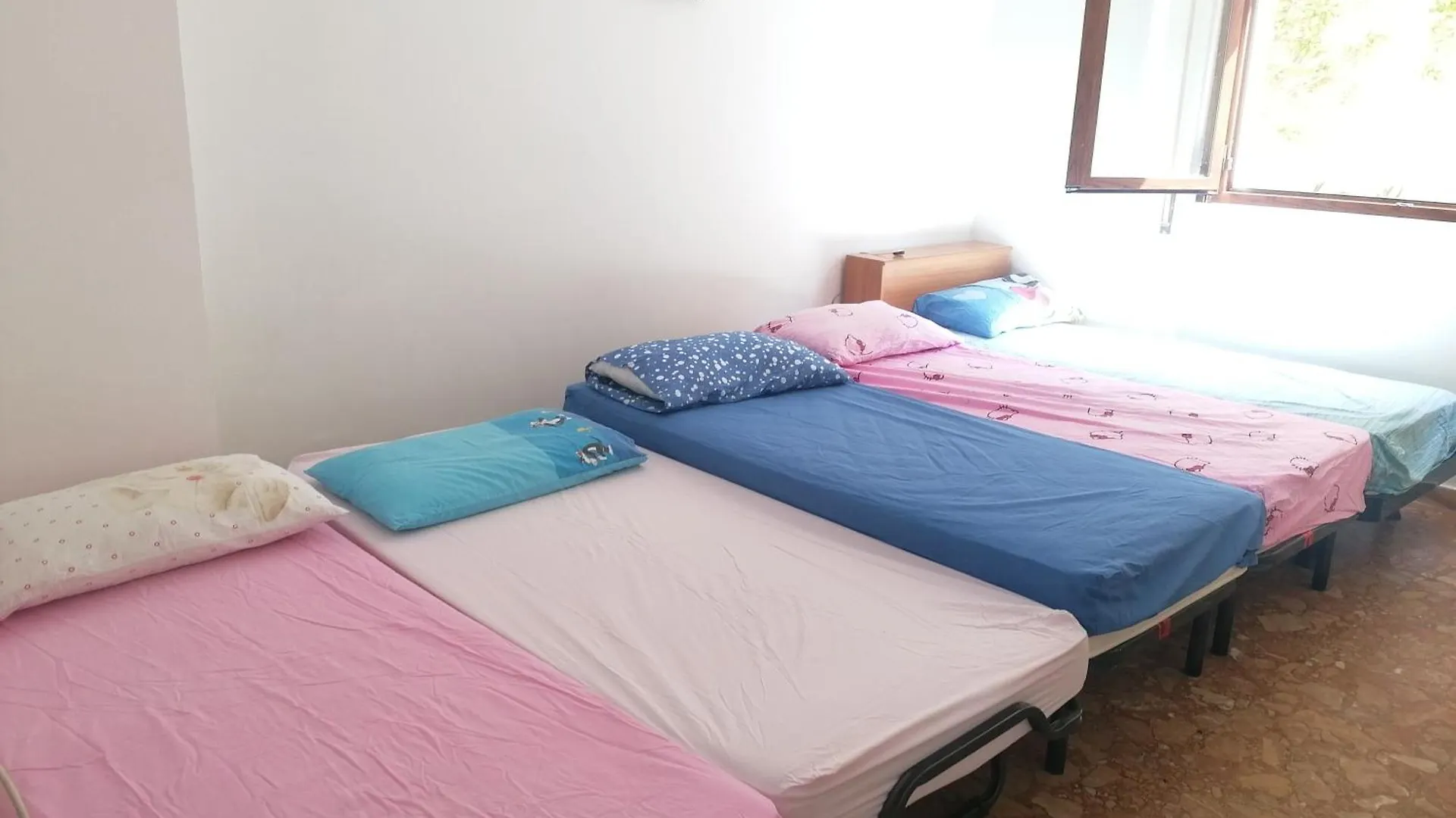Alassio Affitto Breve Di Camere Private In Casa Vacanze Liguria Holidays Rent 意大利